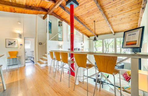 Live Lake Life! Enchanted Oaks Gem with Private Dock - Foto 5