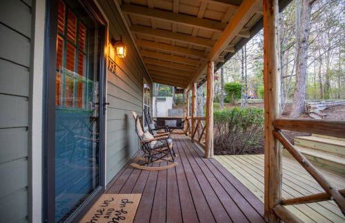 Cozy Cabin Smoky Mountains - Hot tub, pool, & golf - Foto 30