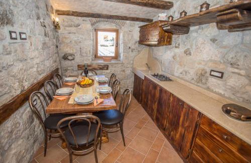 Rustic-Holiday Home Vani with Tavern, near Porec - Foto 5