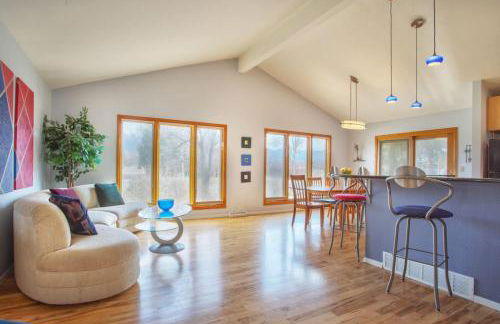 5 bedroom, 7 beds, 3 bath - Sleeps 12, Great for Families - Photo 1