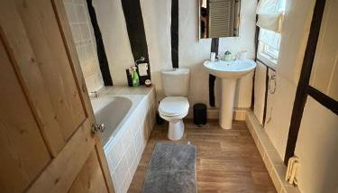 4 Bedroom townhouse on one of the oldest streets - Foto 5