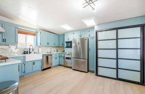 Walk to Beach! Patio, Rooftop, Yard, BBQ! Downtown Huntington - Photo 30