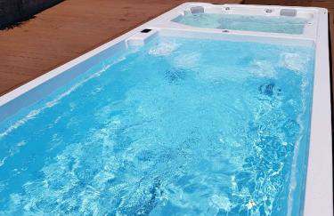 Coquette maison à la campagne avec Jacuzzi SPA nage et Piscine - Foto 18
