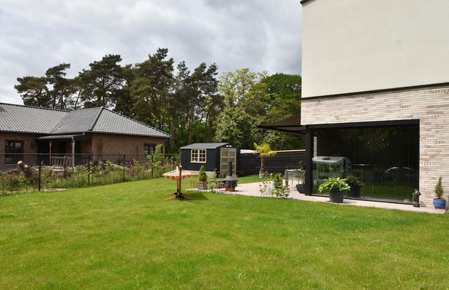 Modern Holiday Home in Maasmechelen With Sauna - Foto 19