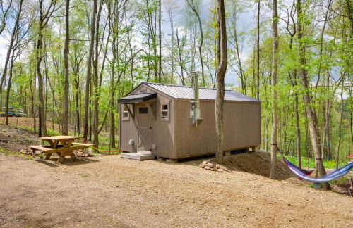 On-Site Trails to Mohican River Tiny Home Retreat - Foto 1