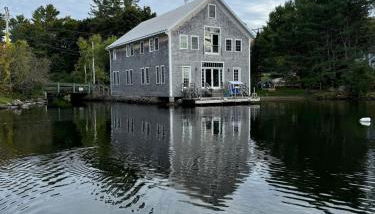 More Boathouse than Lakehouse - Photo 5