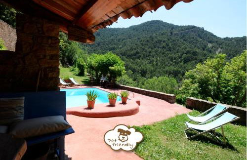 La Pegatera Masia rodeada de bosque ideal para desconectar - Photo 26