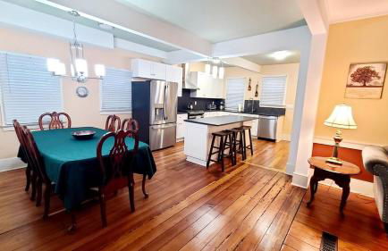 1860 House In the Heart of Downtown - Foto 22