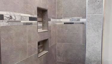 Ideal Location Spacious - Foto 3, Shower