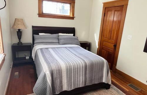 Fiesinger House - Private 1-bd unit, Historic Home Downtown Sandusky - Foto 8