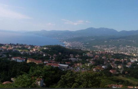 Apartman Adrijana Kastav, free WiFi & parking, 2 bedrooms & sea view - Photo 17