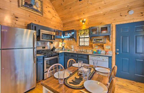 Creekside Cabin in the Blue Ridge Mountains! - Foto 9