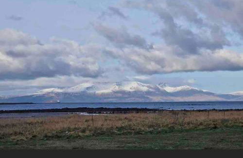 Spacious holiday home with stunning sea views - Photo 6