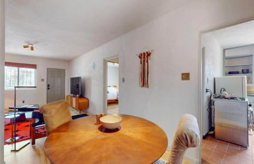 King Bed Centrally Located - Foto 9