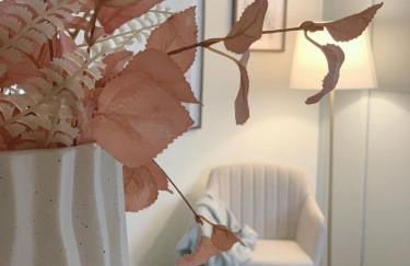 Lujoso apartamento boutique a estrenar con parking gratis - Foto 19