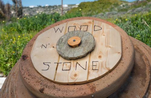 wood and stone - Foto 1