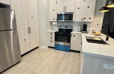 Luxe of Haven - 2bed with office and free parking - Photo 9