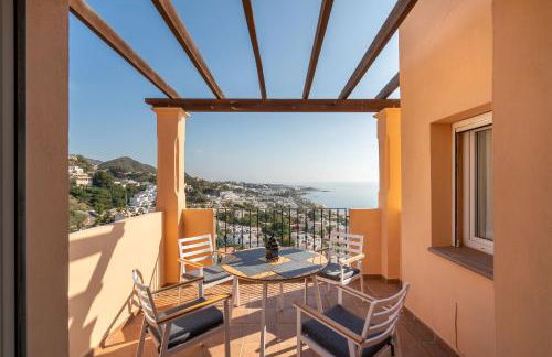 Chalet con vistas al mar y piscina - Foto 8