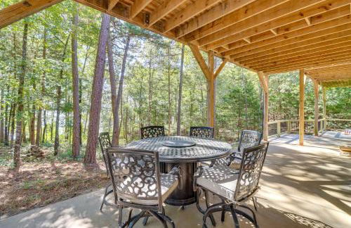 Luxury Lakefront Retreat with Deck and Patio! - Foto 37