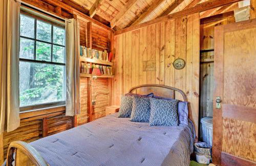 Southold Cottage with Patio and Grill - Walk to Beach! - Foto 18