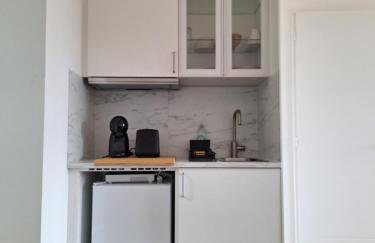 Studio 1 rénové lit queen size balcon garage - Foto 2