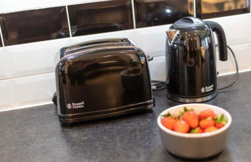 CAPRI 13 SA - 3 Bedroom House close to Loughborough University, EV car facilities, Free Parking, Free Wifi - Ask for contractor rates! - Foto 14