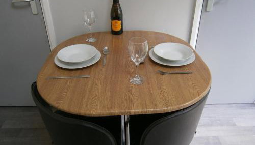 The Barn - Ilkeston - 1 Bedroom Flat, 2 Beds, Close to M1-A52 Long Eaton - Nottingham - Derby - Derbyshire - 400Mbs WiFi Free Parking! - Foto 5