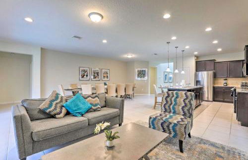 New Upscale 8BR Kissimmee Retreat with Private Pool, Spa & Resort Amenities - 7 Mi to Disney! - Foto 23