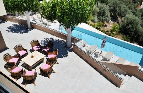 Alexandras's Mansion - Photo 52