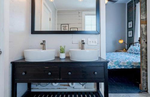 Historic and charming duplex in desirable midtown, close to the beach and strand - Foto 58