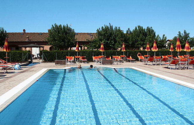 Apartment in Vada With Garden Furniture - Photo 11