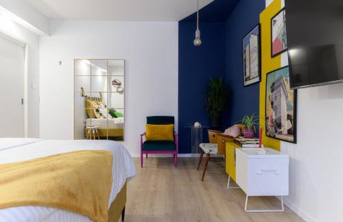 Home Abroad - Foto 13