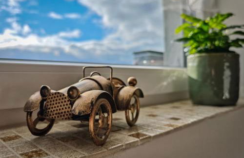 CJS Apartments - Chill or Drive am Nürburgring, new Box Spring Beds, new furniture, WLan, Spacious Rooms, Quiet Location - Foto 47