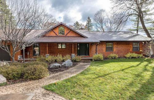 Big Arbor Pines Family friendly - Photo 1