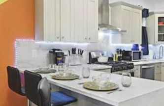 W3S - Large 7br 3bath - Sleeps 20 - 3 Living rooms - Yard and Deck - Foto 45