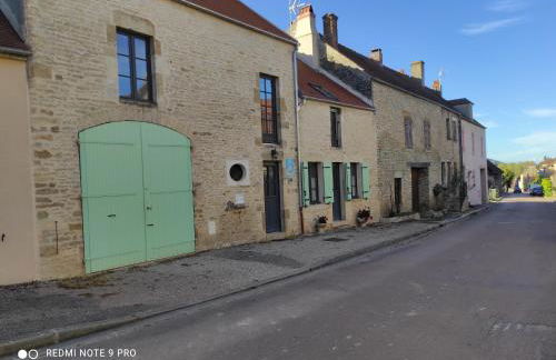 La croix d'asquins - Foto 14