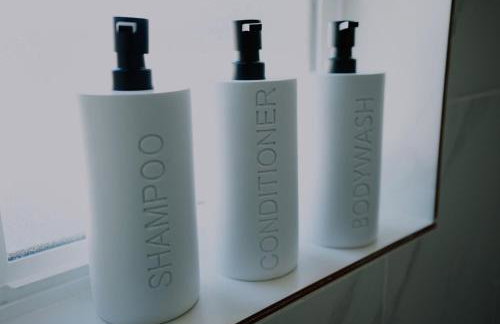 The White House, A Unique ABQ Stay in Central Location near Uptown - Foto 24