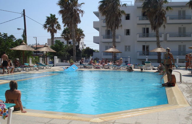 Elga Hotel - Foto 17