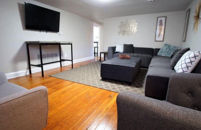 Charming Bungalow Next to UNC - Free Cruiser Bikes! - Foto 9