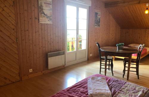 Chalet spacieux avec balcon, WiFi gratuit, proche lac et station de ski - FR-1-589-140 - Photo 16