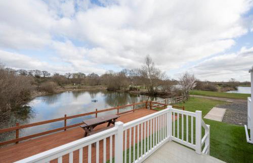 Hallcroft Fishery And Holiday Park - Foto 7