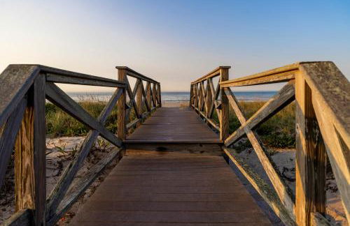 Spectacular 8 Bedroom Oceanfront Hamptons Beach House, Your Castle By The Sea ! - Foto 5