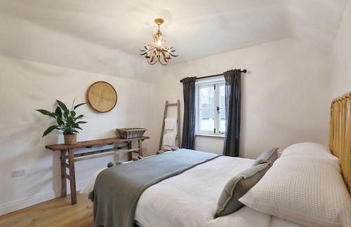 Luxury Cotswold Cottage with hot tub in Stow on the Wold! - Foto 12