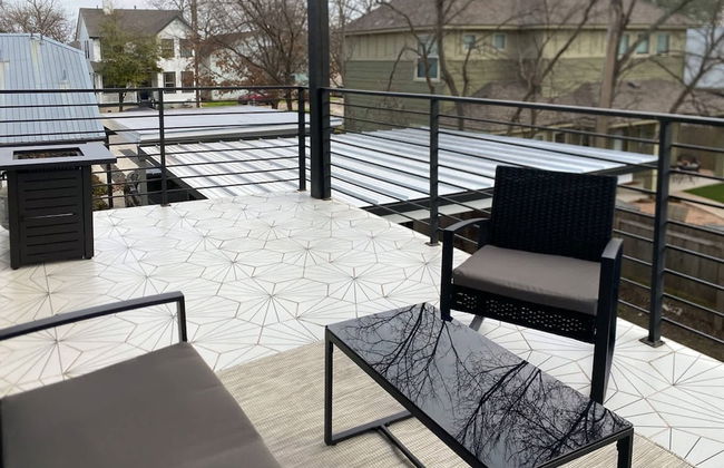 Modern Home Near the University of Texas - Foto 15