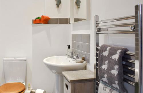 Treadle Cottage - Photo 3