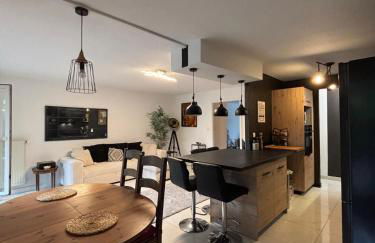 Large Modern Apartment - Terrace - Parking - Foto 1