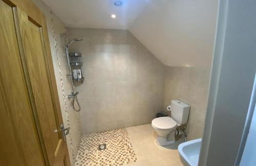 Rostrevor Valley Holiday Park- En-suite Rooms with Hot tub and Private Car Service - Foto 52