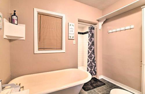 Lake Views and Private Porch Auburndale Family Home - Foto 16