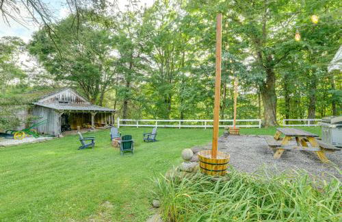 Game Room and Fire Pit Peaceful Catskills Farmhouse - Photo 41