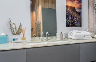 Architectural Treasure - Private Hot Tub - Foto 24